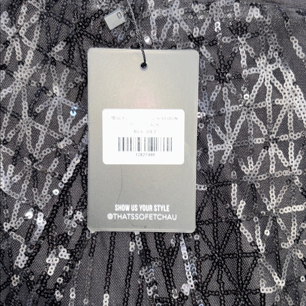 Elegant Black Sequin Backless Dress - Picture 4 of 4